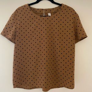 LIKE NEW! Black & tan top